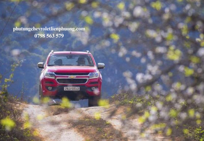 Để đảm bảo an toàn và tránh các sự cố bất ngờ, việc kiểm tra, thay thế phụ tùng hỏng hóc là điều cần thiết Để đảm bảo an toàn và tránh các sự cố bất ngờ, việc kiểm tra, thay thế phụ tùng hỏng hóc là điều cần thiết