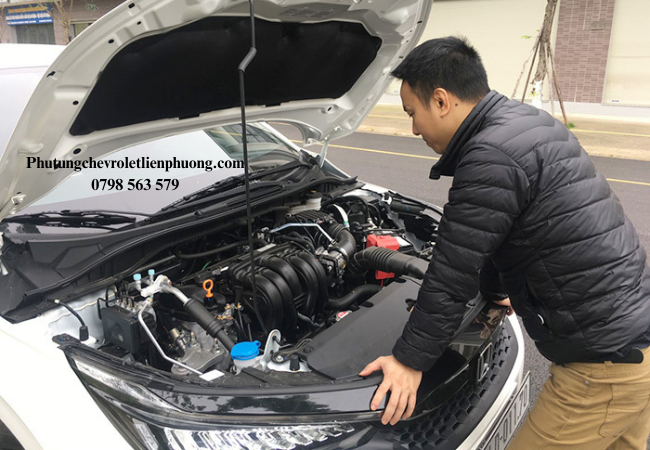 Cáp capo rất dễ bị rỉ sét hoặc khô dầu, dẫn đến hao mòn, mất khả năng hoạt động hiệu quả. Cáp capo rất dễ bị rỉ sét hoặc khô dầu, dẫn đến hao mòn, mất khả năng hoạt động hiệu quả.