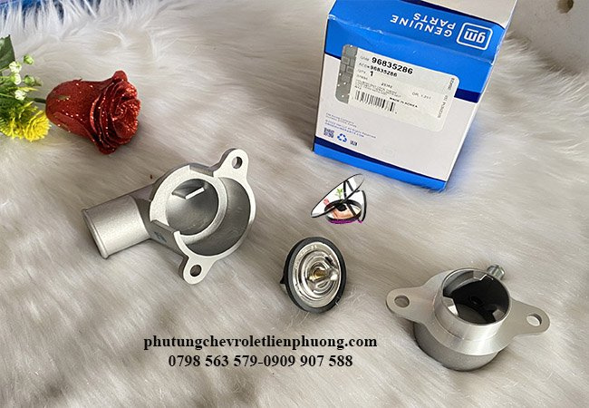 Kiểm tra và thay thế van hằng nhiệt phù hợp, giúp xe Cruze luôn hoạt động ổn định Kiểm tra và thay thế van hằng nhiệt phù hợp, giúp xe Cruze luôn hoạt động ổn định