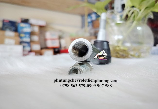 rô tuyn lái ngoài xe laceti chất lượng cao rô tuyn lái ngoài xe laceti chất lượng cao