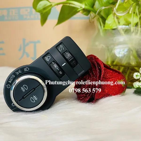Công tắc chỉnh đèn pha Colorado Traiblazer chính hãng Mã 52123937