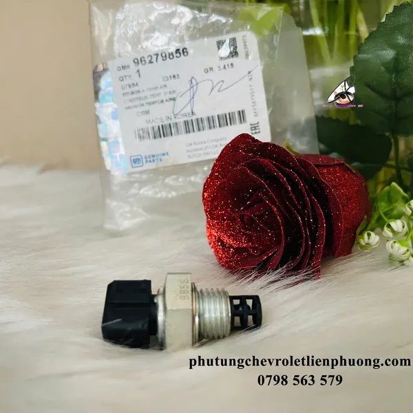 Cảm biến nhiệt độ khí nạp lacetti ex, spark m200 chính hãng Mã 96279856