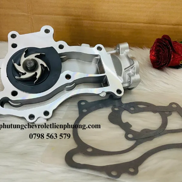 Bơm nước động cơ Chevrolet Trax chính hãng GM 95531269
