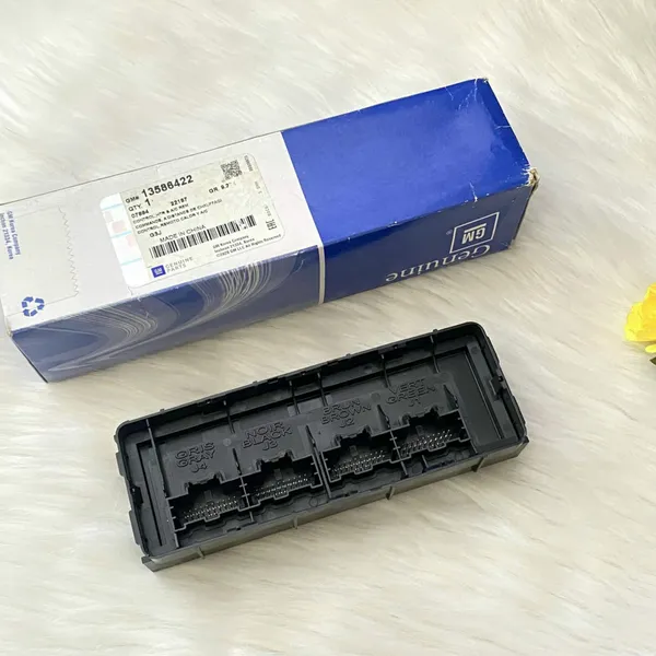 Hộp điều khiển giàn lạnh chevrolet orlando, cruze, lacetti chính hãng mã 13586422