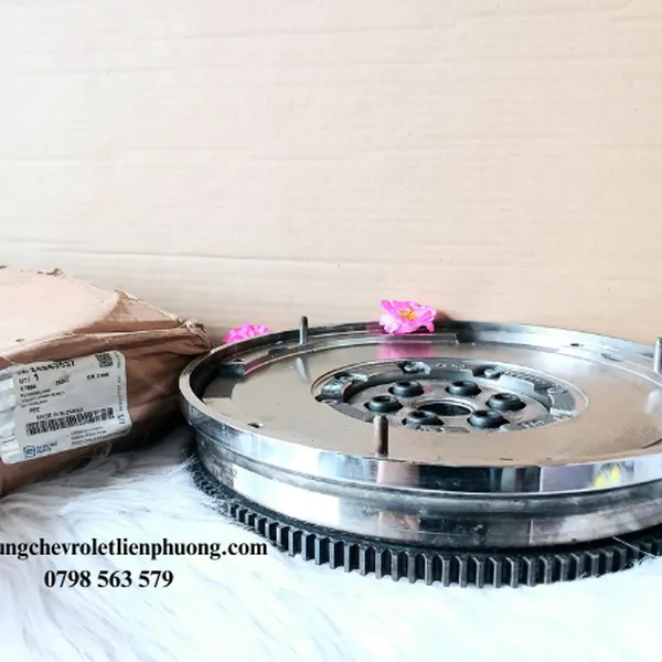 Bánh đà Captiva C140 chính hãng chất lượng 24243637