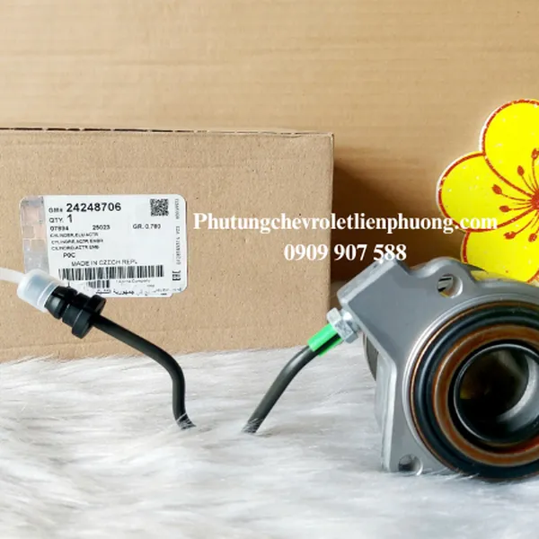 Xy lanh côn dưới ( bi tê) xe Captiva C140 chính hãng mã 24248706