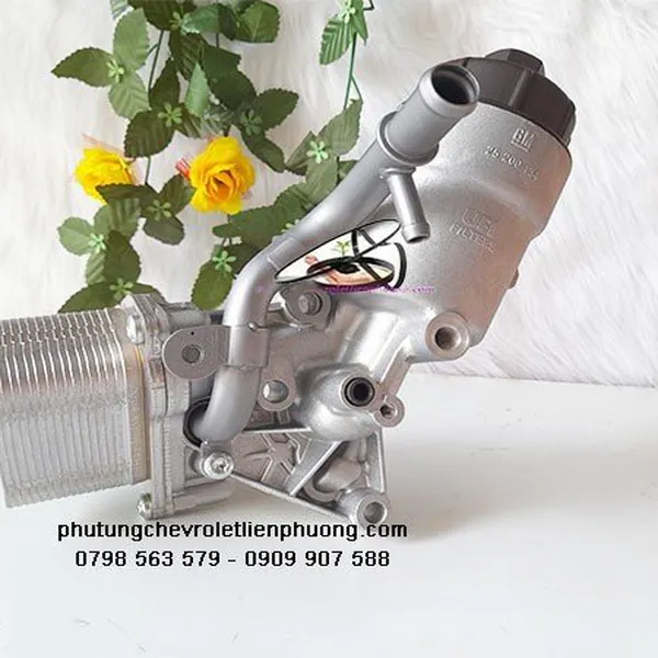 Bộ làm mát dầu máy xe trax chính hãng, mã 25200134