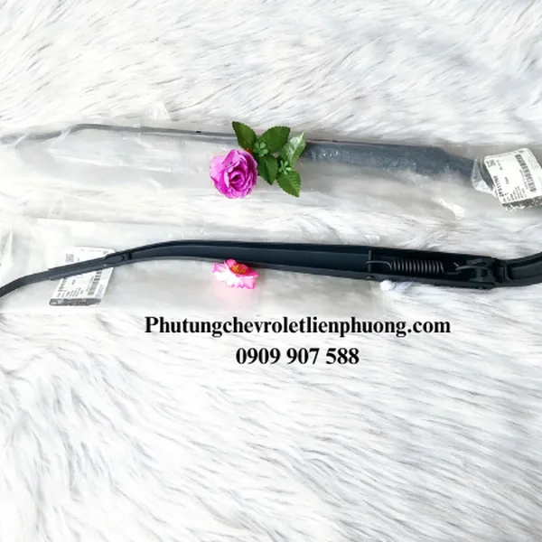 Tay cần gạt mưa sắt trái , phải Chevrolet Captiva 25911767,  25911765