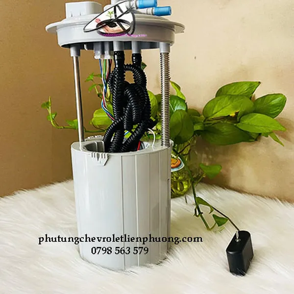 Bơm nhiên liệu xe captiva máy dầu chính hãng chất lượng 42345250 tuổi thọ cao