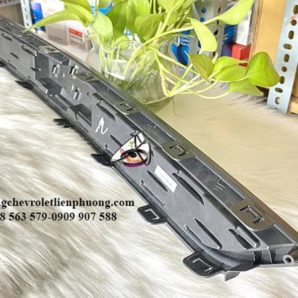 Mặt ca lăng trên chevrolet spark 2016 chính hãng gm 42397433