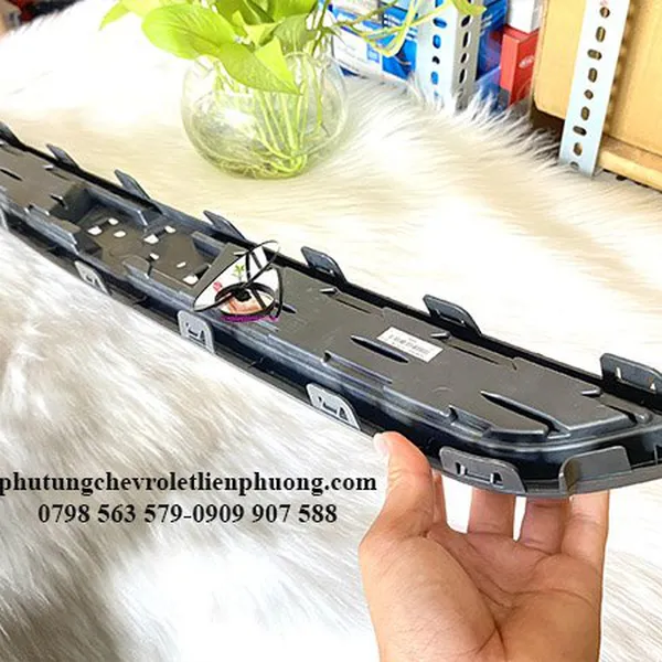 Mặt ca lăng trên chevrolet spark 2016 chính hãng gm 42397433