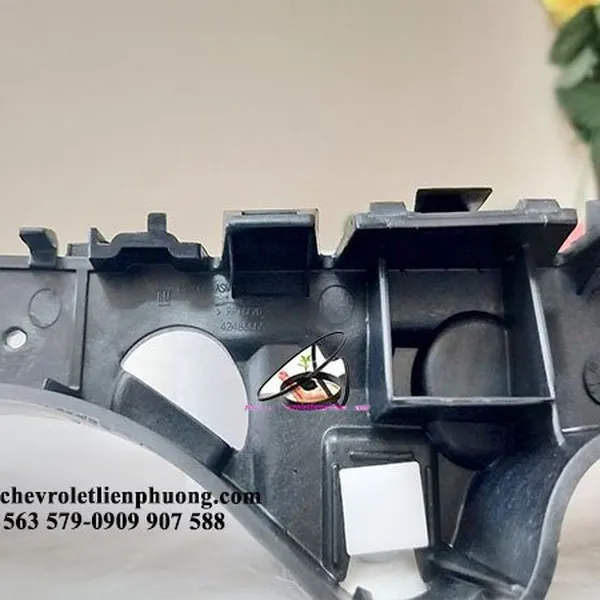 Bát cản trước trái phải chevrolet captiva đời 2012 - 2018 chính hãng mã 42485665