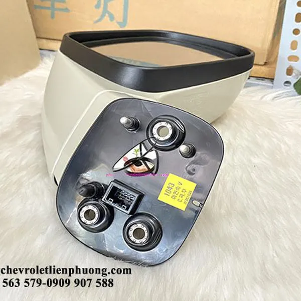 Gương chiếu hậu xe orlando chính hãng gm 42501043