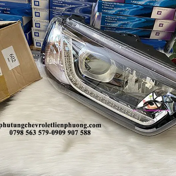 Đèn pha led captiva reww đời 2016 -2019 chính hãng bên phải mã 42639351