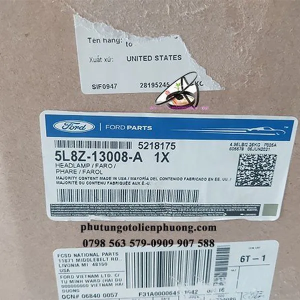 Đèn pha xe ford escape