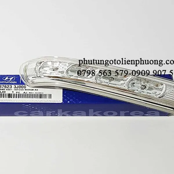 Xi nhan gương chiếu hậu phải xe huyndai santafe, mã 876233J000