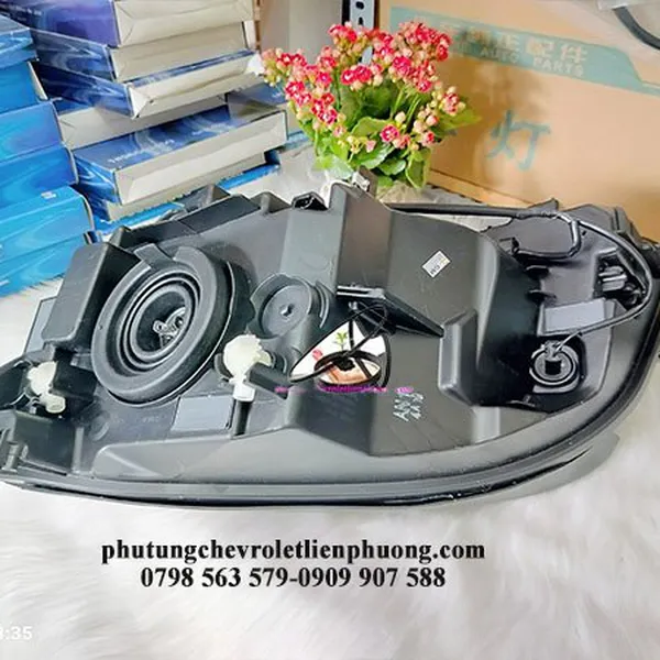 Đèn pha phải chevrolet orlando chính hãng gm chất lượng 95025582