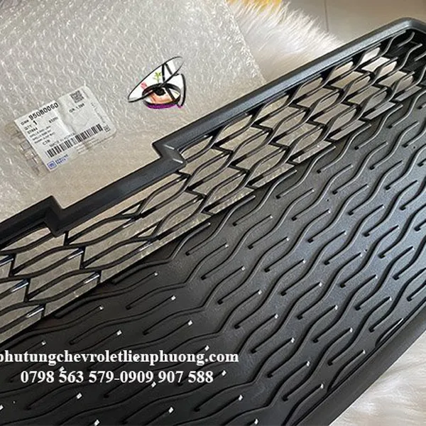 Lưới cản trước không viền mạ chevrolet spark m300 chính hãng gm 95080060
