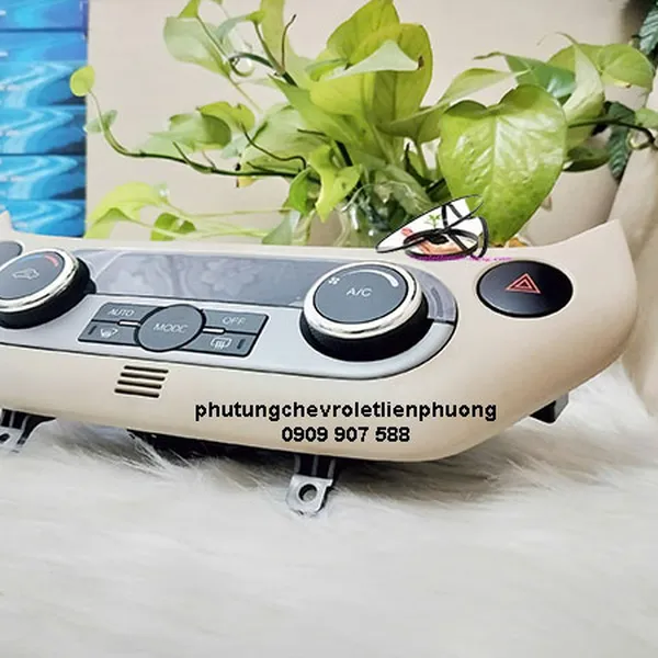 Điều khiển điều hoà gentra aveo chính hãng gm 95228977