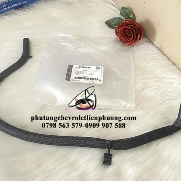 Ống nước vào bình nước phụ chevrolet cruze chính hãng 95390849