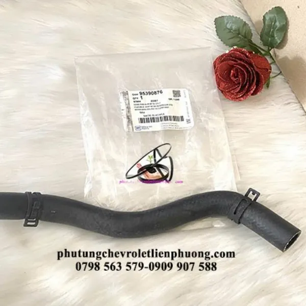 ống nước từ ống chia đến bình nước phụ chevrolet cruze chính hãng máy 1.6 mã 95390876