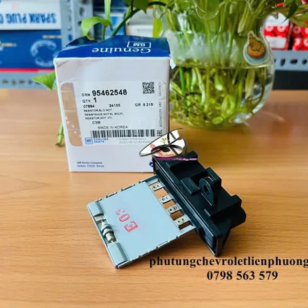 Biến trở quạt dàn lạnh Chevrolet spark m300, matiz 4 chính hãng mã 95462548