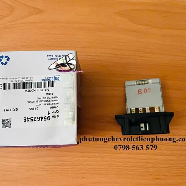 Biến trở quạt dàn lạnh Chevrolet spark m300, matiz 4 chính hãng mã 95462548