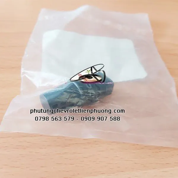 Cảm biến nhiệt độ không khí gentra captiva chính hãng mã 96183228 