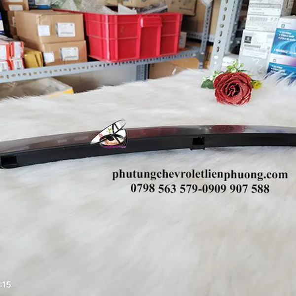 Ốp trụ cửa trước phải xe laceti mã 96548099 chính hãng gm