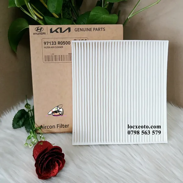 Lọc điều hoà sau Kia Carnival loại trắng và than hoạt tính chất lượng mã 97133-R0500