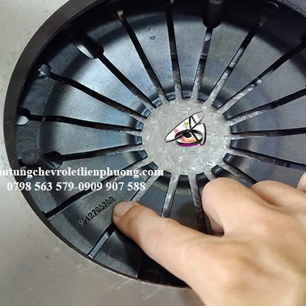 Ốp cam dưới chevrolet cruze chính hãng mã 55354834
