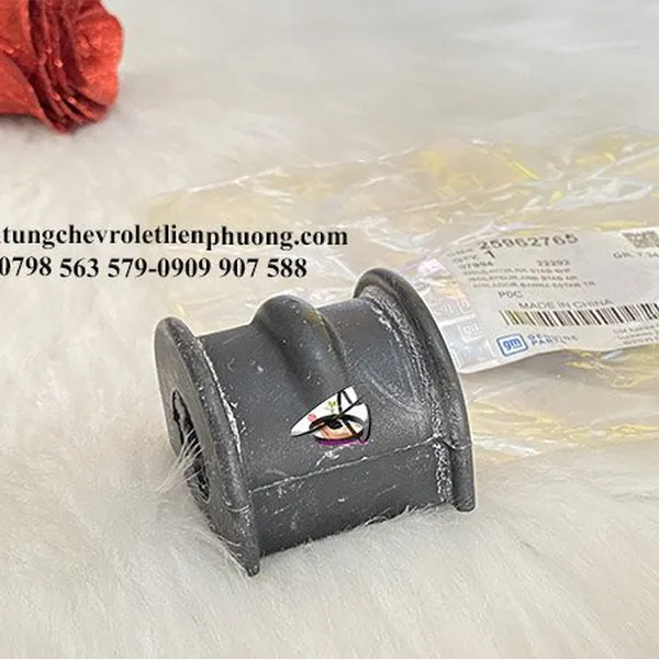 Cao su cân bằng sau captiva c140 chính hãng mã 25962765