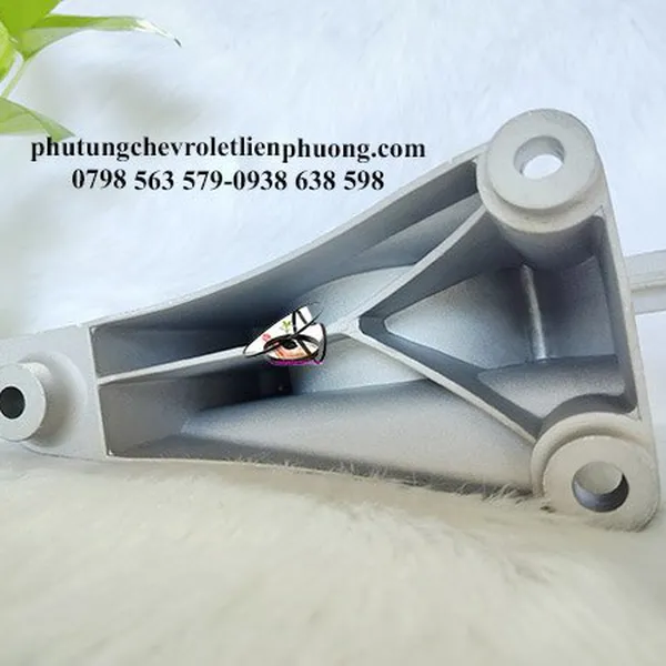 Chân máy trước trái chevrolet captiva máy xăng đời 2007 - 2011 chính hãng mã 96626809