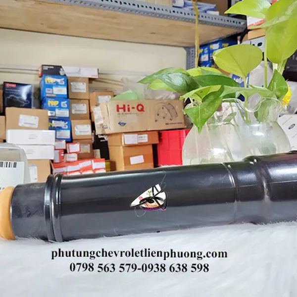 Chụp bụi liền tăm bông giảm xóc sau chevrolet trax chính hãng mã 95242735