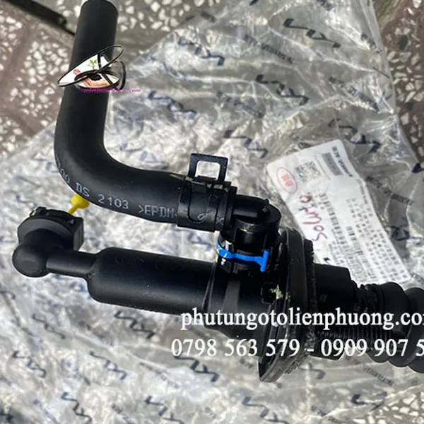 Tổng côn trên xe kia soluto chính hãng