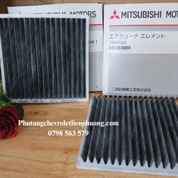 Lọc gió điều hoà than hoạt tính XPANDER,  ATTRAGE, MIRAGE