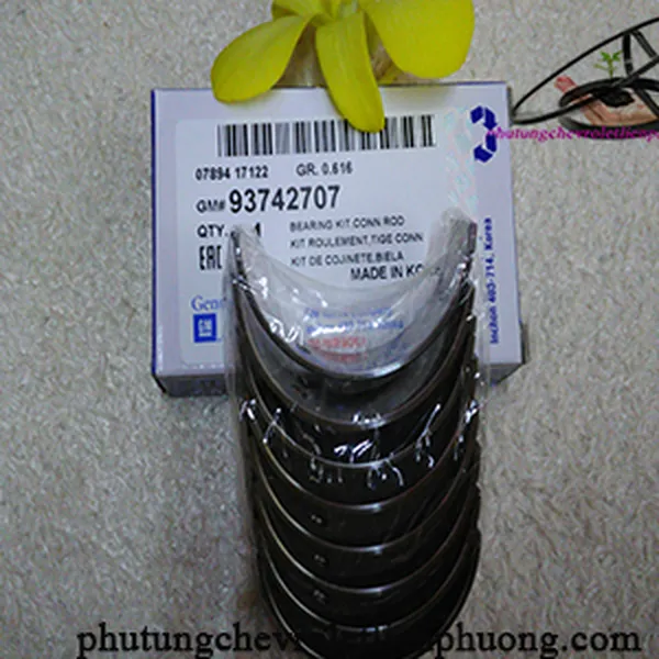 Bạc biên xe Laceti Gentra cruze chính hãng