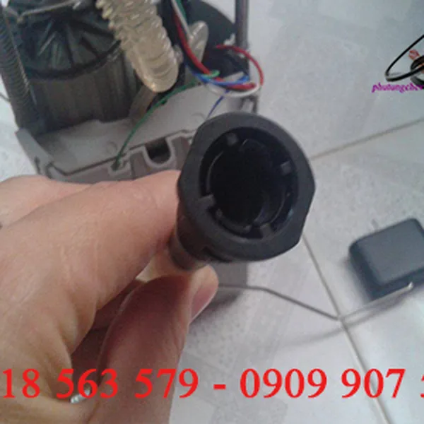 Bơm xăng xe captiva chính hãng