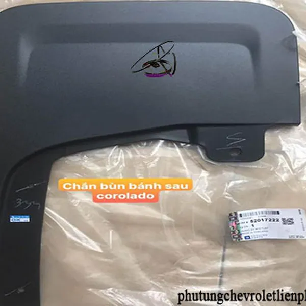 CHẮN BÙN BÁNH SAU PHẢI COLORADO MÃ 52017222