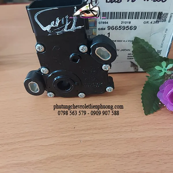 CÔNG TẮC BÁO SỐ XE SPARK M200 M300