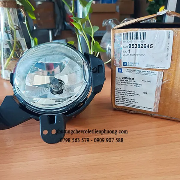 ĐÈN GẦM PHẢI XE SPARK M300