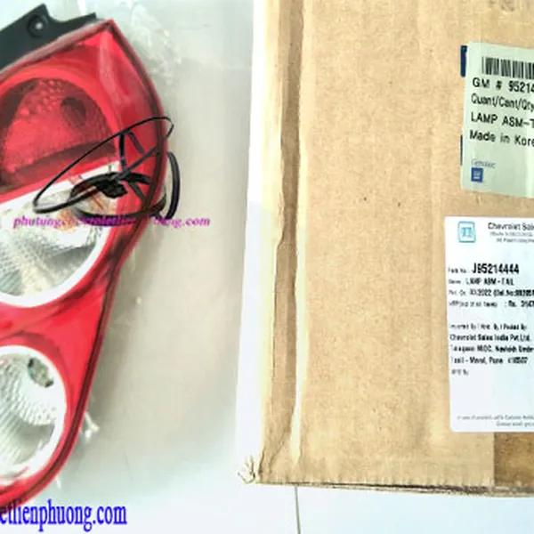 ĐÈN HẬU PHẢI XE CHEVROLET SPARK 2012-2015