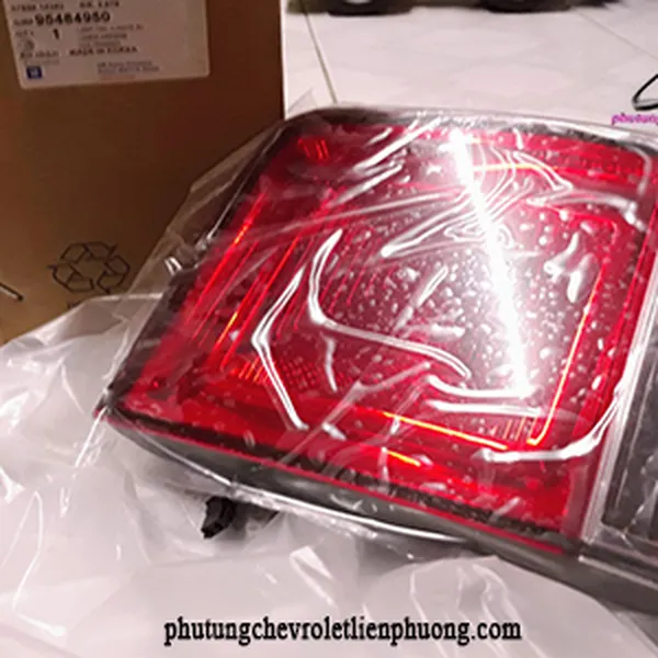ĐÈN LÁI TRONG PHẢI XE ORLANDO CHÍNH HÃNG