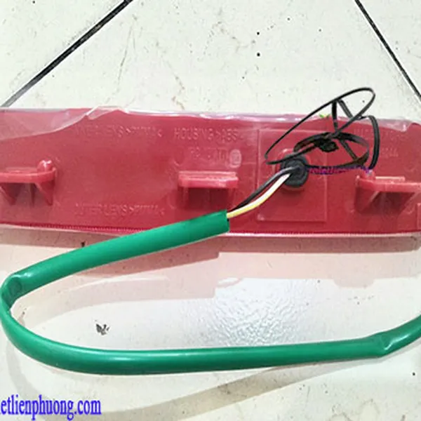 ĐÈN PHANH TRÊN CAO XE SPARK M300 CHÍNH HÃNG