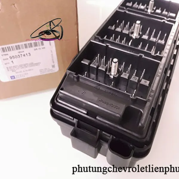 Hộp cầu chì xe captiva chính hãng