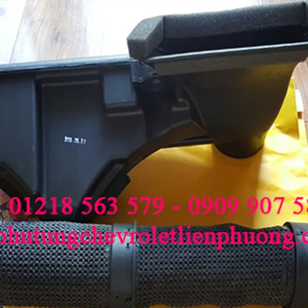 Ống hút gió ngoài xe Magnus 2.5