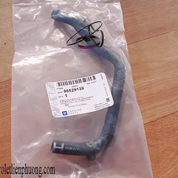 ỐNG NƯỚC TỪ CỔ HÚT ĐẾN THÂN BƯỚM GA XE CHEVROLET CAPTIVA