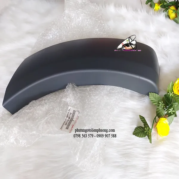 ỐP CẢN TRƯỚC TOYOTA HILUX