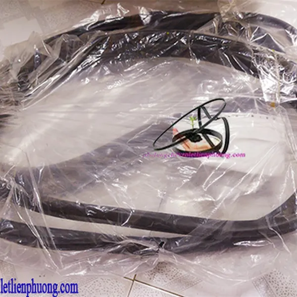 Ron khung cửa trước xe Chevrolet Cruze