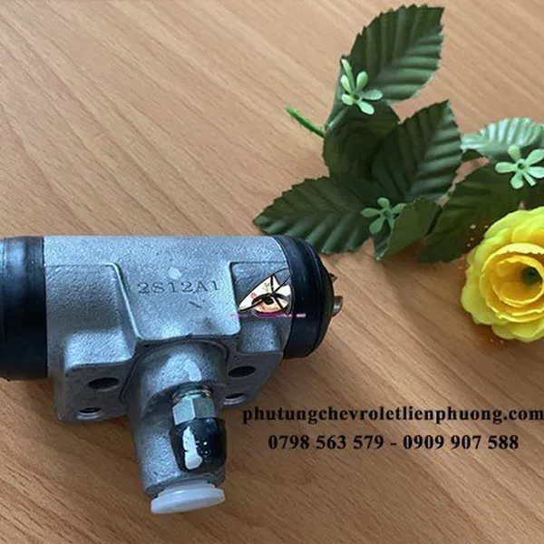 Xy lanh phanh sau Colorado